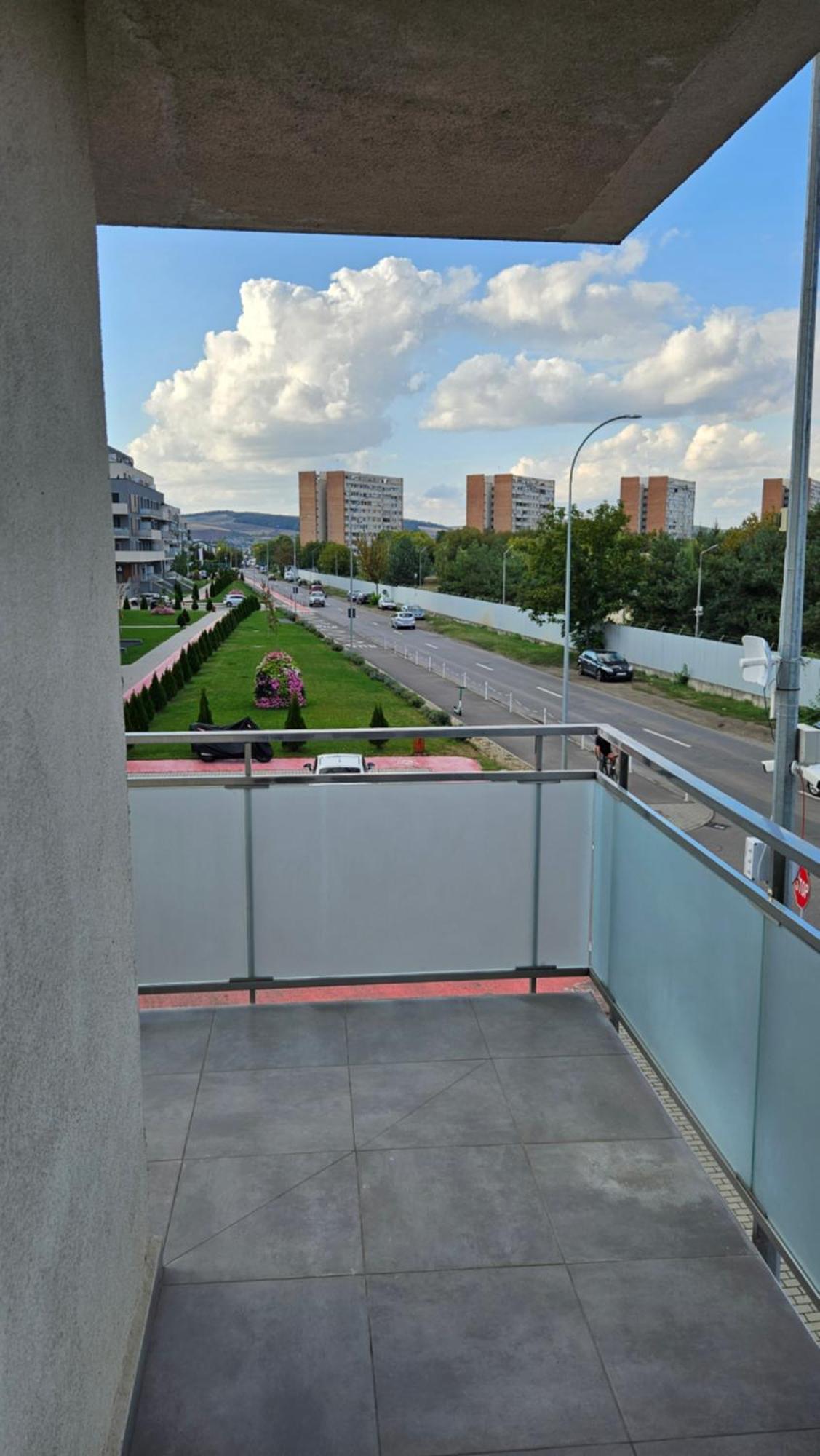 Goldmaurer Apartamento Târgu-Mureş Exterior foto