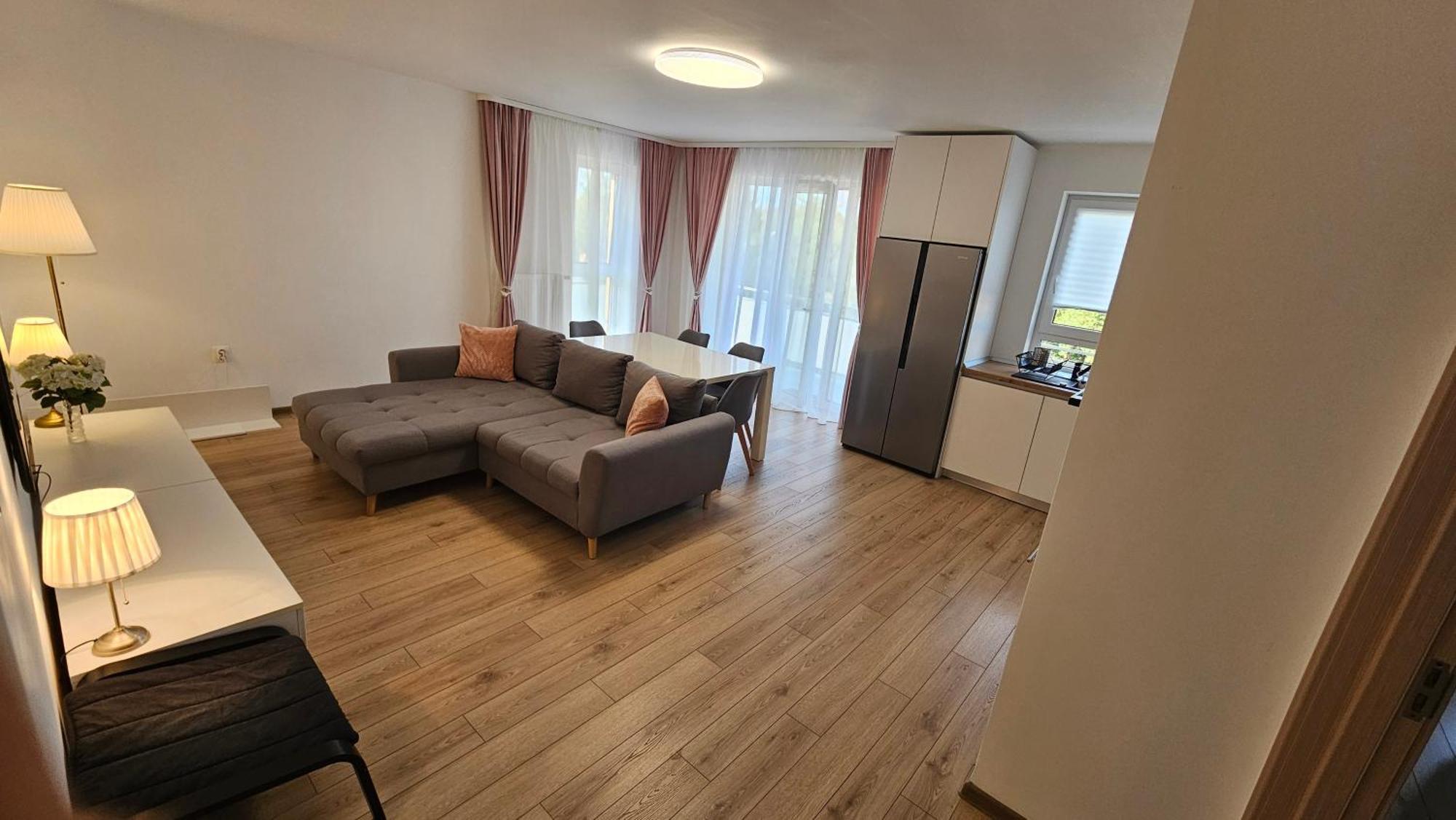 Goldmaurer Apartamento Târgu-Mureş Exterior foto